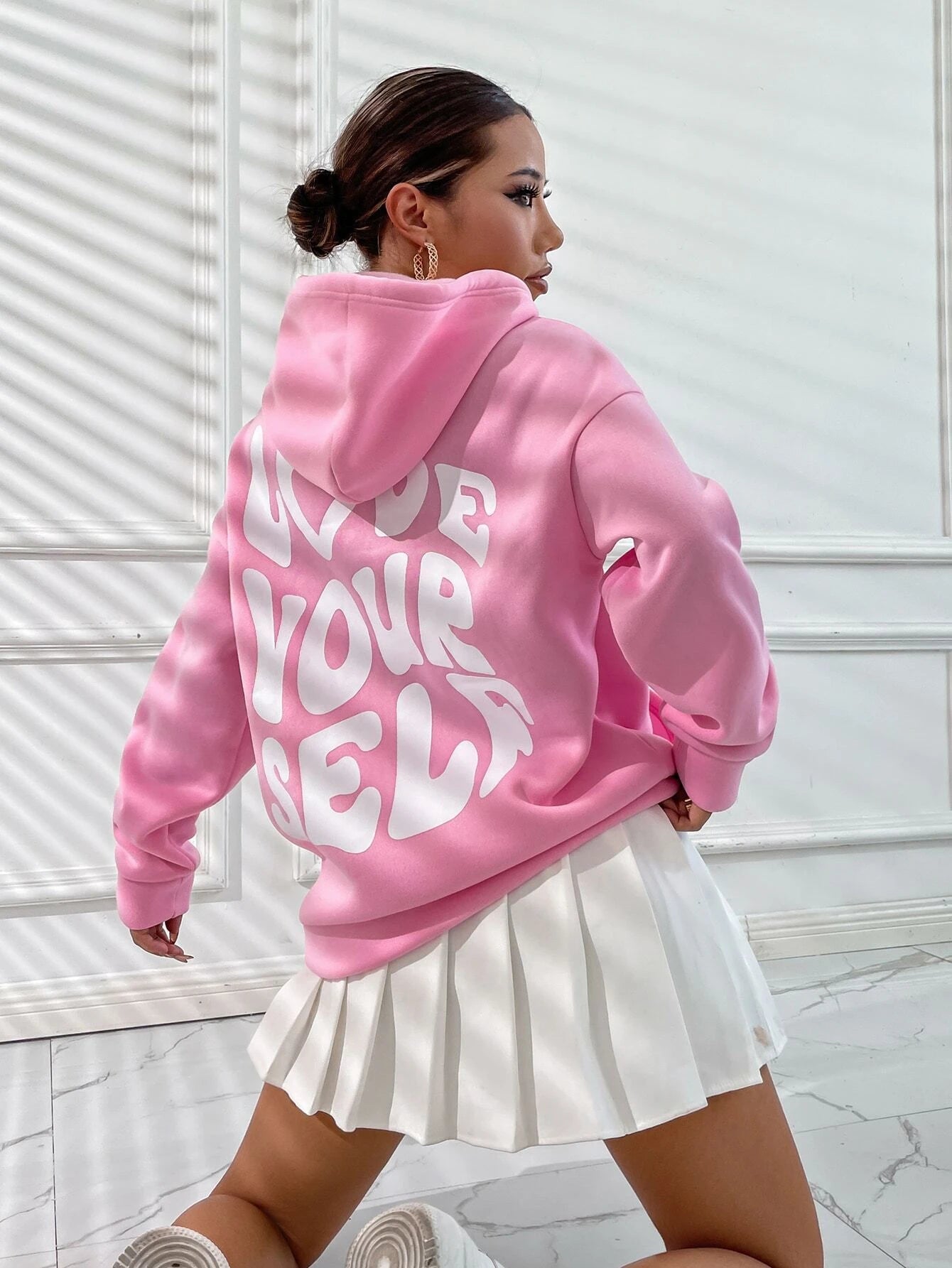 Hoodie Dames – "Love Yourself" Print – Zachte stof – Voor casual outfits