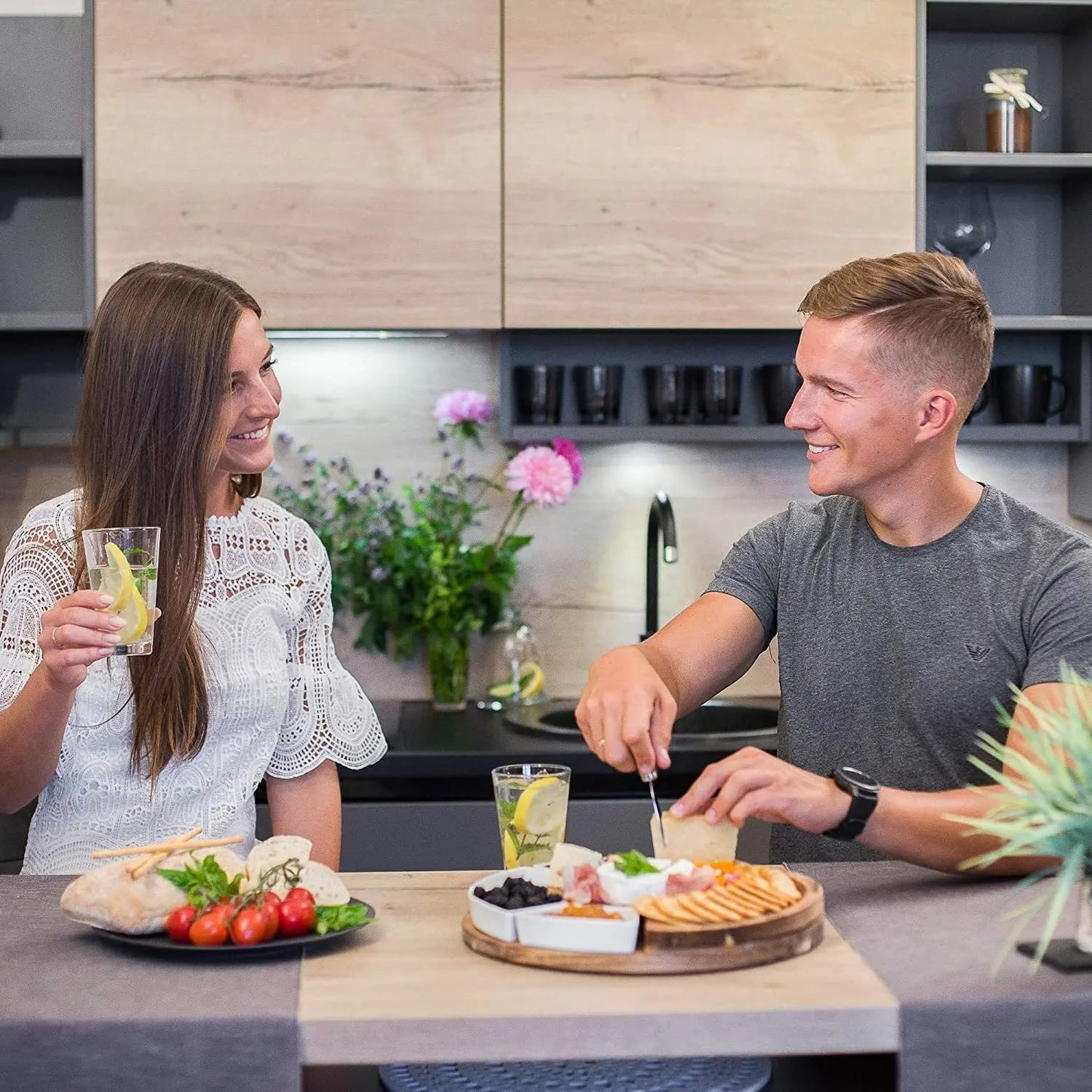 Cheeseplank – Houten schaal – Inclusief bakjes – Voor snacks