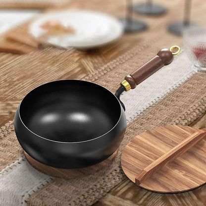 Wokpan met Houten Handvat – Duurzaam en Stijlvol – Voor Koken en Roerbakken