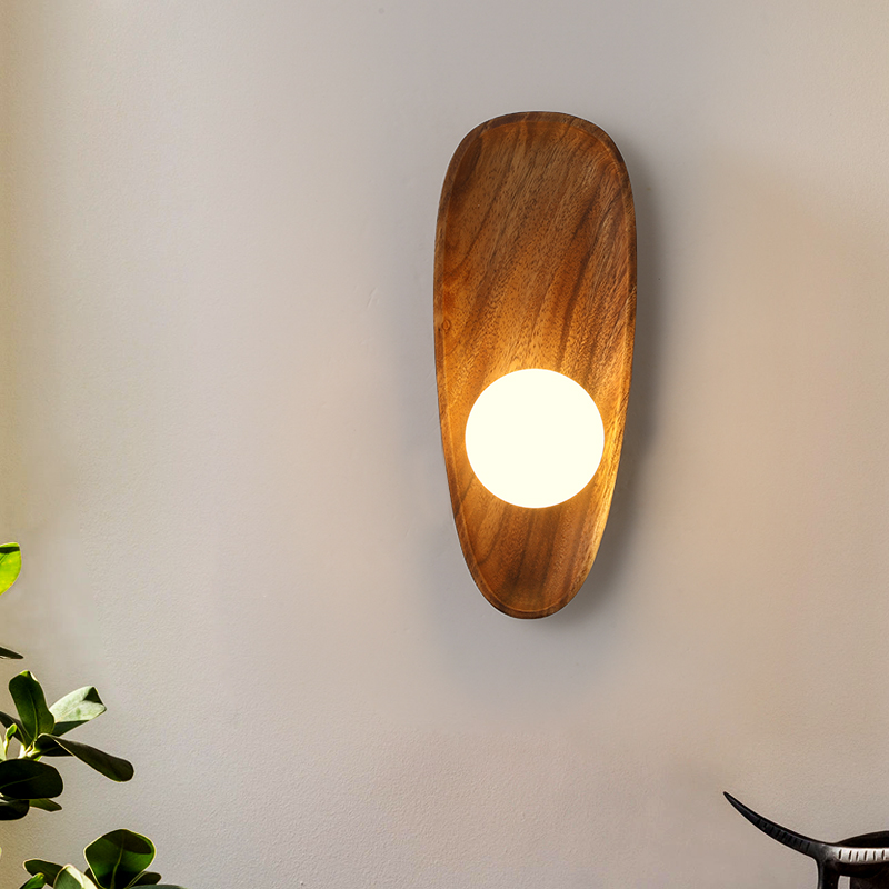 Wandlamp – Houten basis – Witte bol – Modern design voor woonkamer