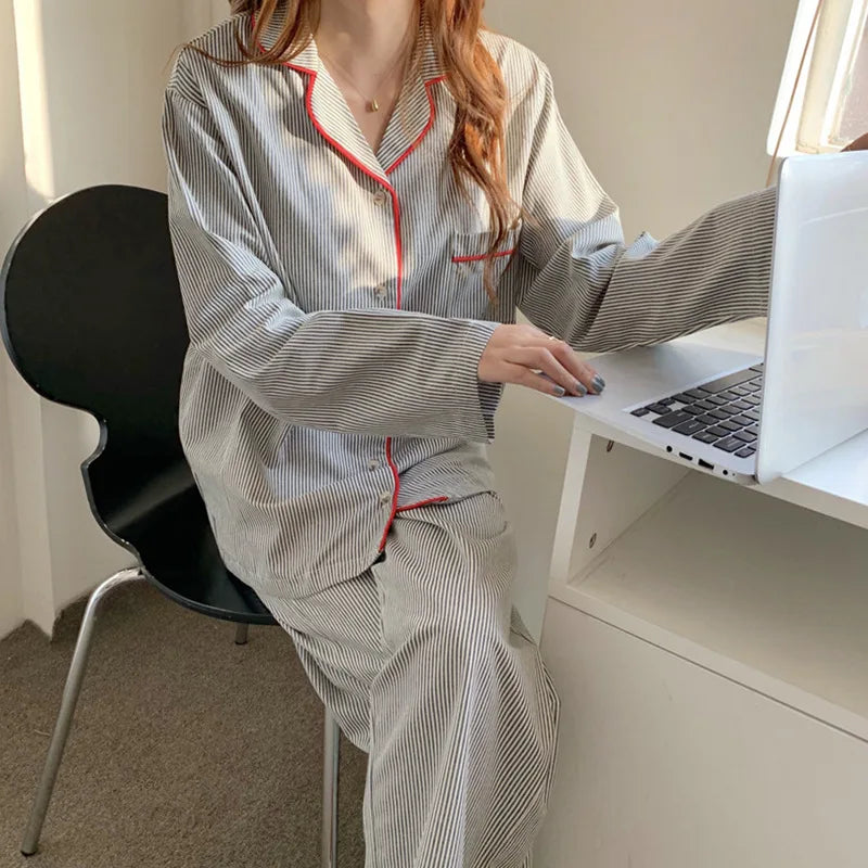 Dames 2-Delige Pyjama Set - Gestreept Knopen Shirt met Broek