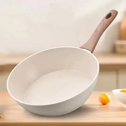 Koekenpan met Houten Handvat – Non-stick Coating – Voor Koken en Bakken