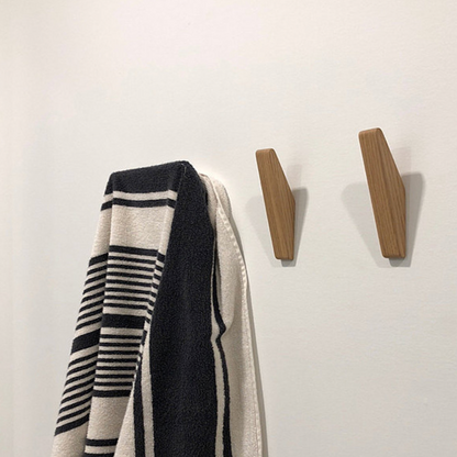 Muurhaak hout – schuine vorm – stevige wandmontage – voor hal & slaapkamer