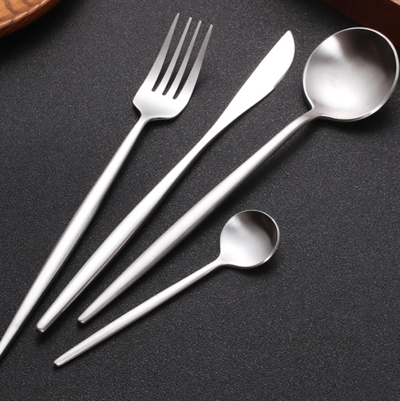 Bestekset – Modern Design – Roestvrij Staal – Voor Diner of Feest
