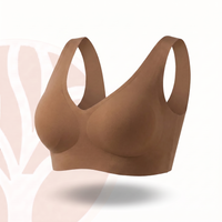 Donkere nude